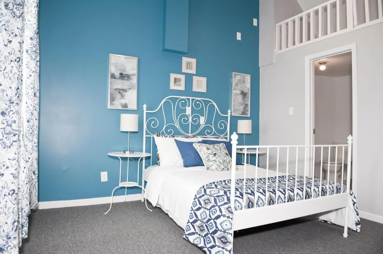 Dream Catcher Travel House Toronto 2*,  Canada
